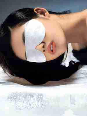 DIY眼膜 敷出闪亮美眸很Easy点击图片进入下一页