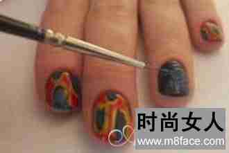  最炫民族色彩 扎染风格美甲DIY教程 
